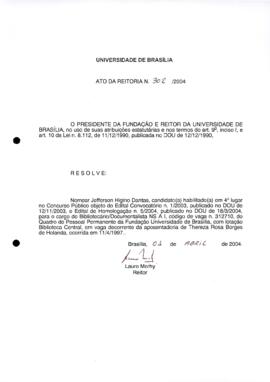 Ato da Reitoria nº 0302/2004